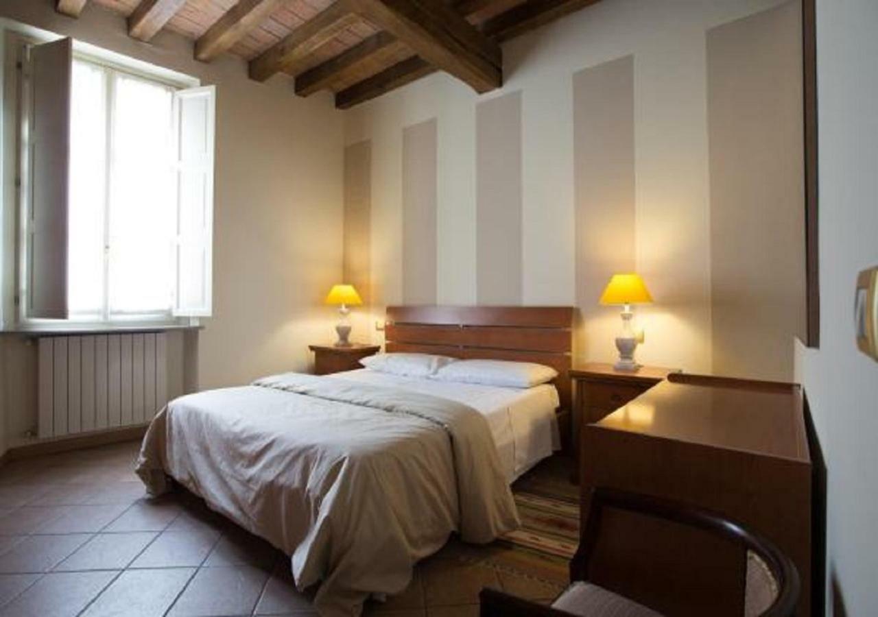 Il Cortiletto Hotel Piacenza Exterior photo